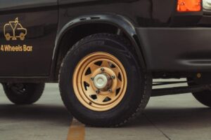 4WheelsBar 4WheelsBar